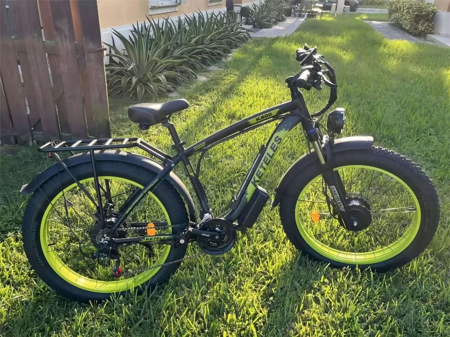 KETELES 48V 23AH dual motor 2000W electric bike with fat tires.